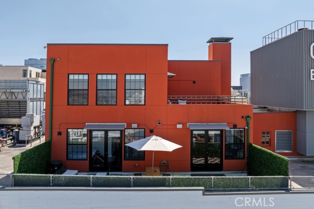 Detail Gallery Image 3 of 52 For 746 S Los Angeles St #1201,  Los Angeles,  CA 90014 - 2 Beds | 3 Baths