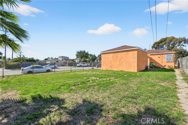 Detail Gallery Image 9 of 33 For 12032 Athens, Los Angeles,  CA 90061 - 3 Beds | 1 Baths