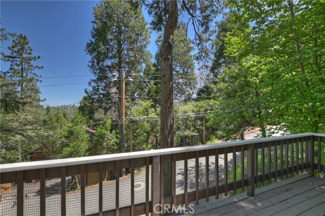 Detail Gallery Image 28 of 32 For 23819 Scenic Dr, Crestline,  CA 92325 - 2 Beds | 1/1 Baths