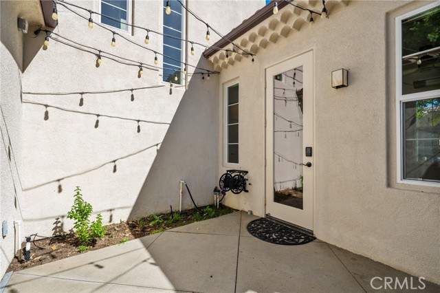 151 Canyoncrest, Irvine CA: https://media.crmls.org/medias/a22bfb44-2225-4dac-a7cb-541ed69c2889.jpg