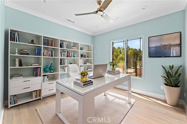 Detail Gallery Image 36 of 74 For 17190 Small Canyon Ln, Riverside,  CA 92506 - 6 Beds | 6/1 Baths