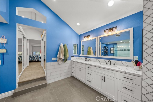 Detail Gallery Image 34 of 49 For 903 Muirfield Dr, Newport Beach,  CA 92660 - 2 Beds | 2/1 Baths