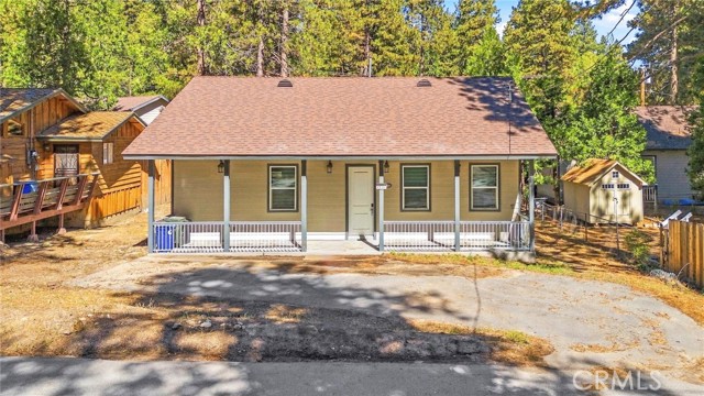 2621 Secret Drive, Running Springs, CA 92382