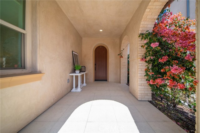 5437 Heritage Oak Drive, Lake Forest CA: https://media.crmls.org/medias/a22d58b5-fa51-4bfd-8c94-5396f7acdfd4.jpg
