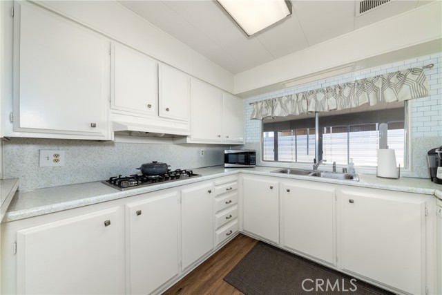 Detail Gallery Image 13 of 27 For 12220 5th #207,  Yucaipa,  CA 92399 - 2 Beds | 2 Baths