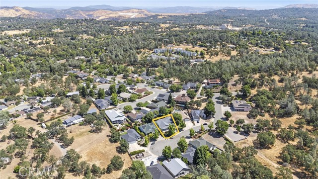 17 Pleasant Oak Lane, Oroville CA: https://media.crmls.org/medias/a22dcbe5-c423-4032-98b6-692b6191b658.jpg