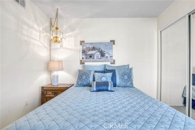 Detail Gallery Image 18 of 47 For 4744 Rhapsody Dr, Oak Park,  CA 91377 - 3 Beds | 3 Baths