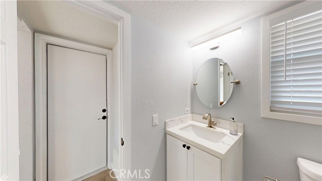 8161 Haven View Drive, Jurupa Valley CA: https://media.crmls.org/medias/a22f563d-3b76-4cbb-adb7-2ba4913263c2.jpg