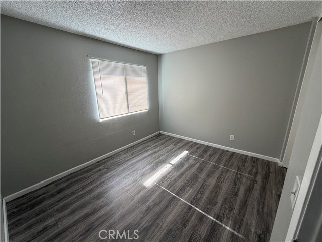 Detail Gallery Image 12 of 13 For 9240 Date 9f,  Fontana,  CA 92335 - 2 Beds | 1/1 Baths