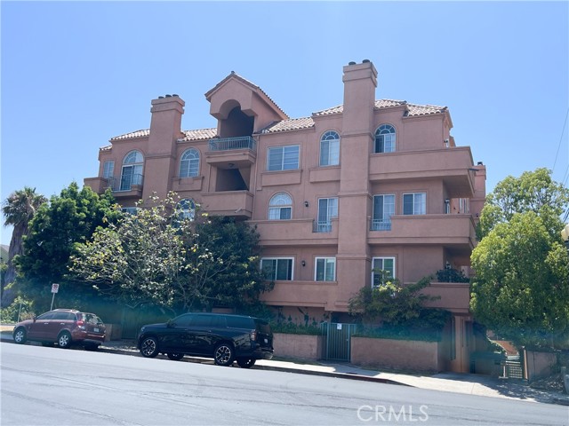 Image 3 for 801 Lorraine Blvd #5, Los Angeles, CA 90005