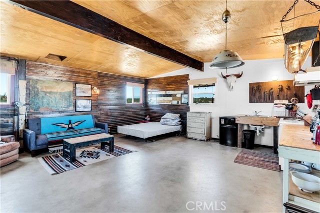 Detail Gallery Image 8 of 48 For 66488 Pole Line Rd, Joshua Tree,  CA 92252 - 0 Beds | 1 Baths