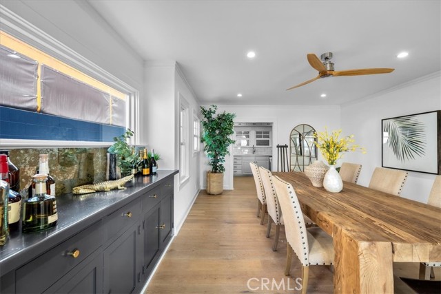1000 The Strand, Manhattan Beach CA: https://media.crmls.org/medias/a233cb06-529e-4363-889b-7b4cd2c6cd16.jpg