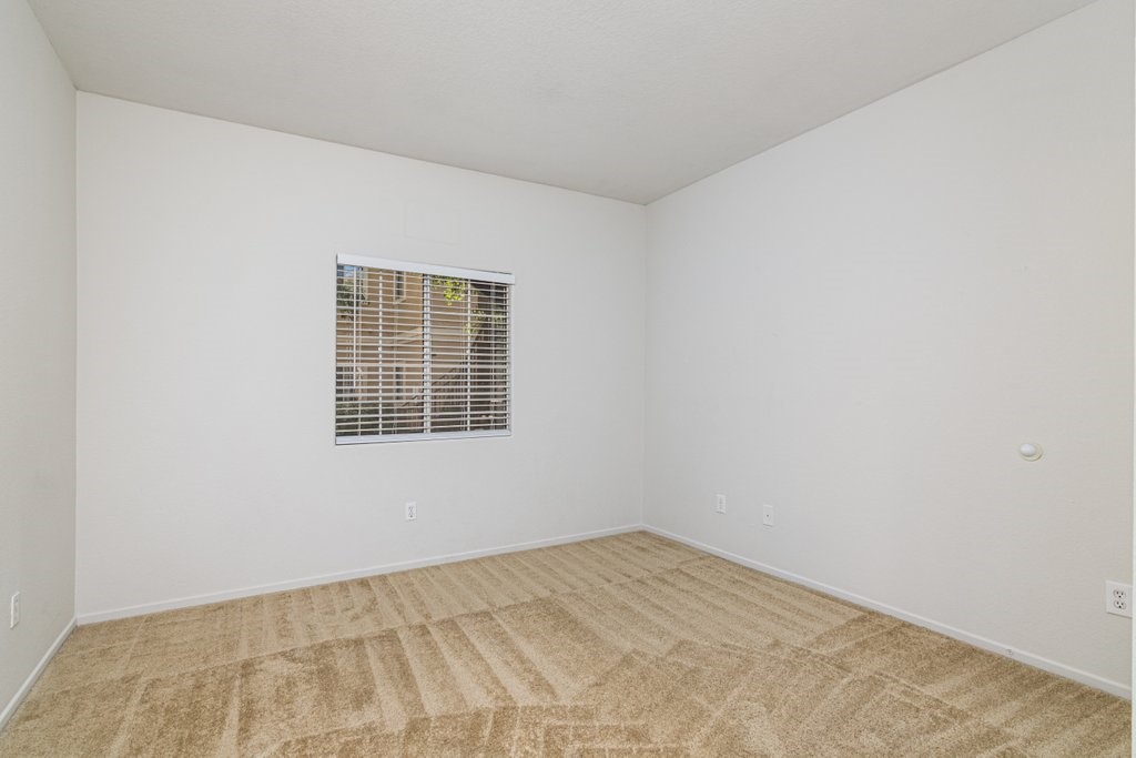 Detail Gallery Image 7 of 29 For 24909 Madison Ave #812,  Murrieta,  CA 92562 - 2 Beds | 2 Baths