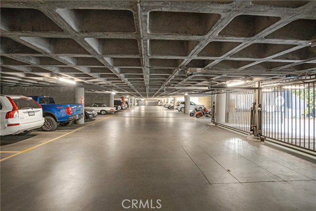 Detail Gallery Image 36 of 44 For 800 W 1st, Los Angeles,  CA 90012 - 2 Beds | 2/1 Baths