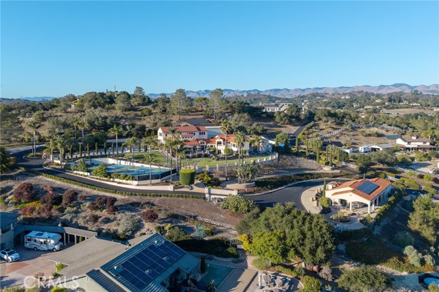 515 Windermere Lane, Arroyo Grande CA: https://media.crmls.org/medias/a2357bc9-7f89-48a4-88dd-ddc221ed2ef0.jpg