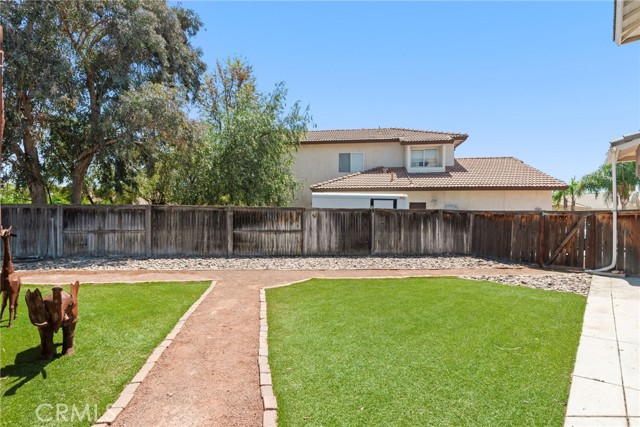 Detail Gallery Image 31 of 63 For 879 Glider Pl, San Jacinto,  CA 92582 - 5 Beds | 3 Baths