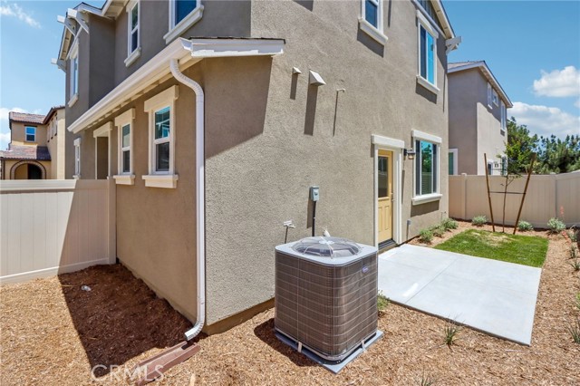 40344 Via Orujo, Temecula CA: https://media.crmls.org/medias/a2378a88-26cd-4e61-8275-8fd26e056278.jpg