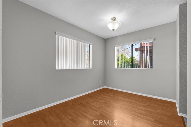 Detail Gallery Image 11 of 36 For 1304 Stanley #10,  Glendale,  CA 91206 - 3 Beds | 2 Baths