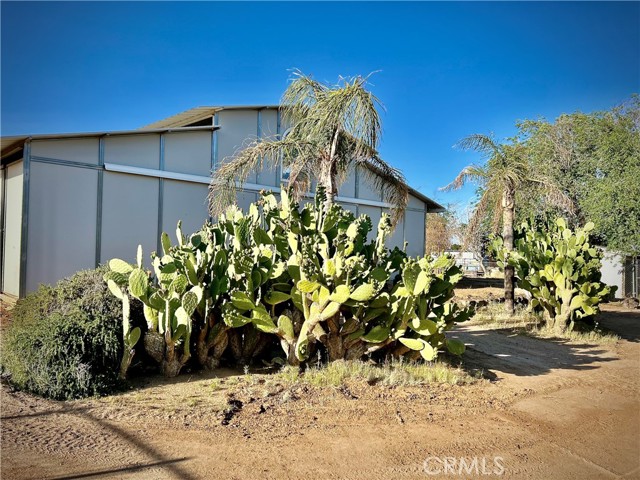 Detail Gallery Image 25 of 30 For 16240 Sycamore St, Hesperia,  CA 92345 - 3 Beds | 2 Baths