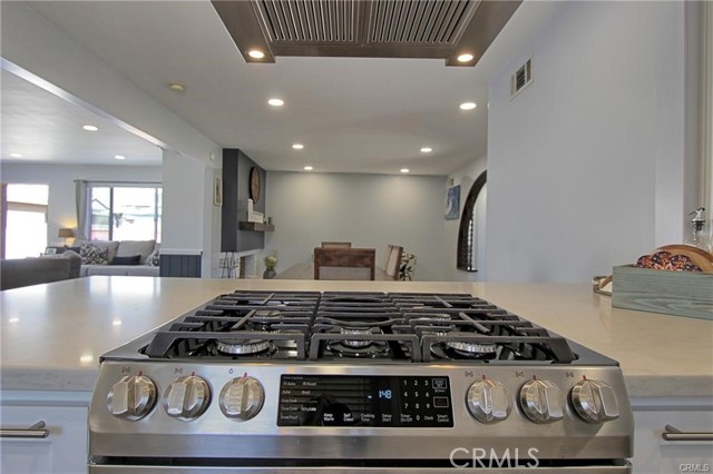 Detail Gallery Image 8 of 34 For 8037 Cactus Cir, Buena Park,  CA 90620 - 3 Beds | 2 Baths