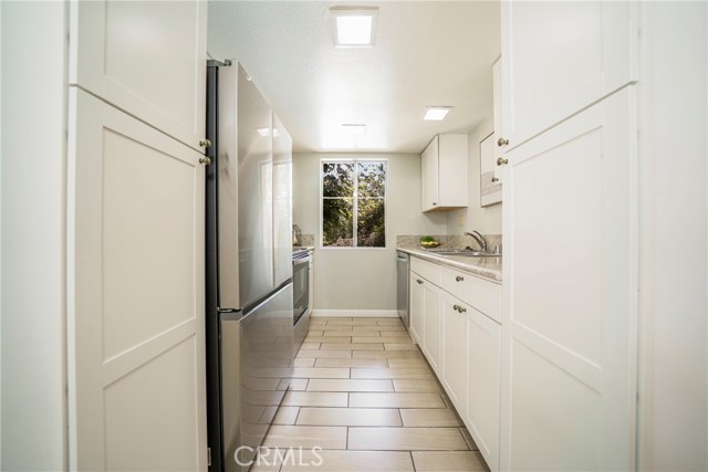 Detail Gallery Image 6 of 25 For 1048 S Idaho St #16,  La Habra,  CA 90631 - 2 Beds | 2 Baths
