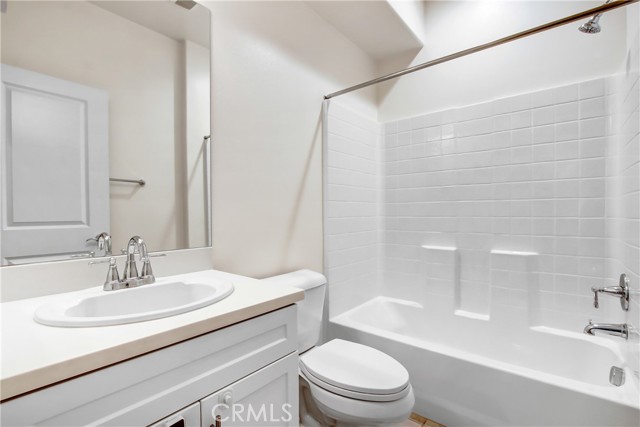 11839 Greenbrier Lane, Grand Terrace CA: https://media.crmls.org/medias/a23d799d-d7be-49f7-9bb0-c05bbb470b1a.jpg