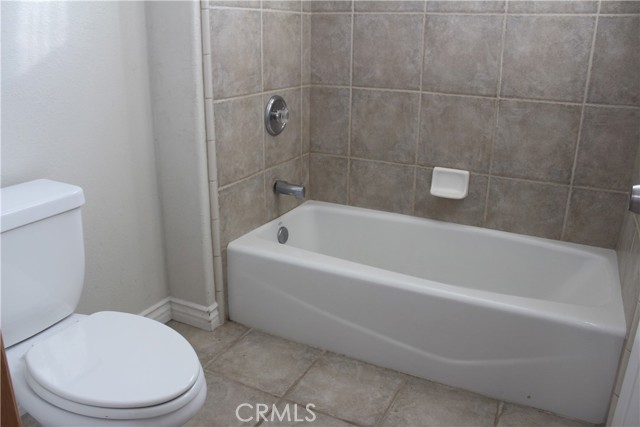 Detail Gallery Image 25 of 40 For 16263 Chiwi Rd, Apple Valley,  CA 92307 - 4 Beds | 3 Baths