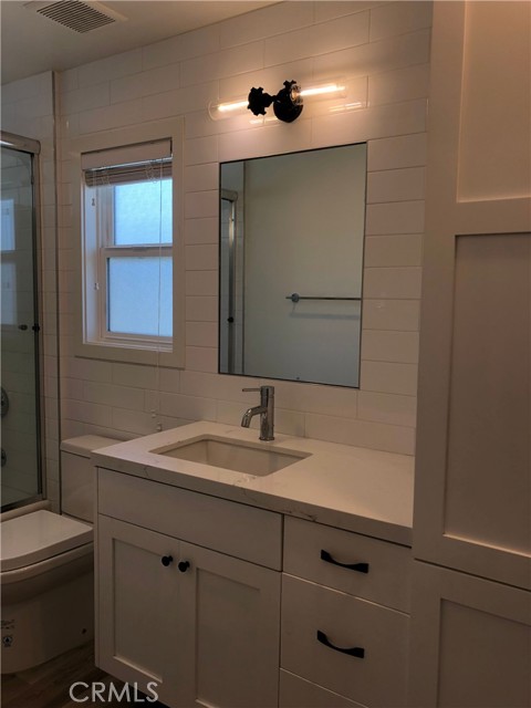 Detail Gallery Image 16 of 27 For 1505 Palm, Huntington Beach,  CA 92648 - 2 Beds | 2 Baths