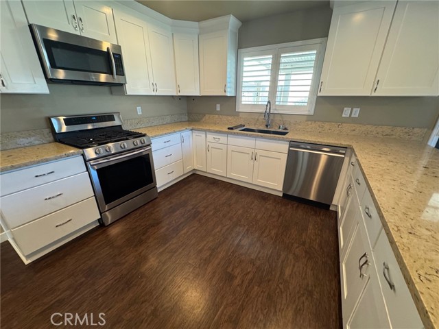 Detail Gallery Image 7 of 24 For 23843 Hayes Ave Adu,  Murrieta,  CA 92562 - 3 Beds | 2 Baths