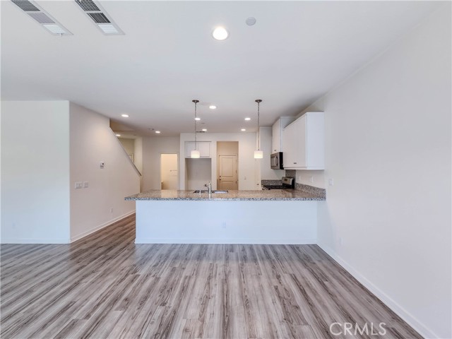 Detail Gallery Image 18 of 69 For 27377 Caprock Way, Moreno Valley,  CA 92555 - 3 Beds | 2/1 Baths