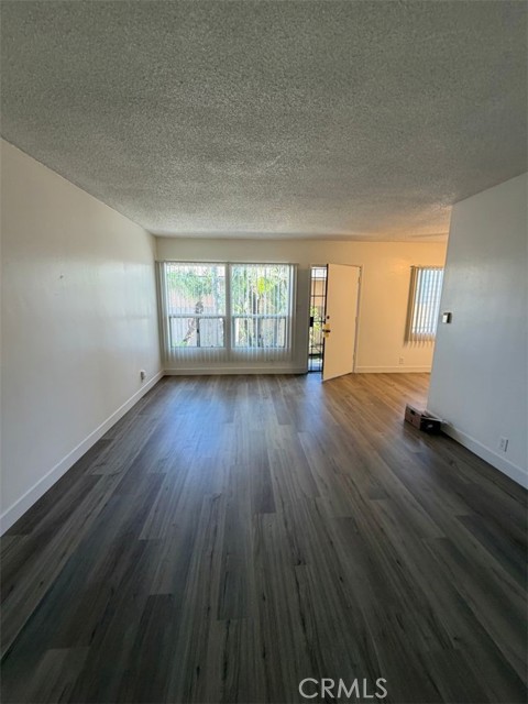 Detail Gallery Image 6 of 8 For 4219 E 4th, Long Beach,  CA 90814 - 1 Beds | 1 Baths