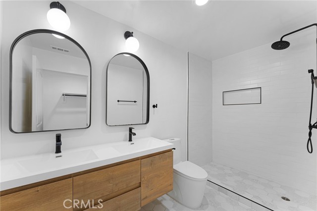 Detail Gallery Image 12 of 17 For 2740 S Sycamore, Los Angeles,  CA 90016 - 3 Beds | 2 Baths