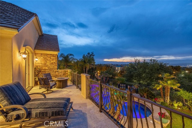 25769 Oak Leaf Court, Valencia CA: https://media.crmls.org/medias/a2418b17-3246-430e-b027-e5d6f2d48975.jpg