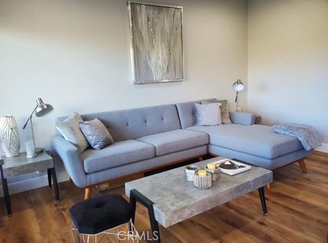 Detail Gallery Image 3 of 20 For 3192 via De Caballo, Encinitas,  CA 92024 - 3 Beds | 3 Baths