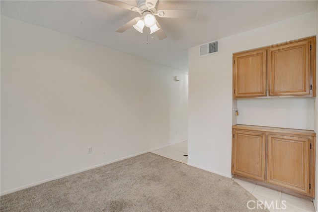 Detail Gallery Image 30 of 49 For 2731 Erringer Rd #35,  Simi Valley,  CA 93065 - 1 Beds | 1 Baths