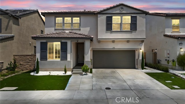 Detail Gallery Image 1 of 30 For 354 Rosa St, Rialto,  CA 92376 - 5 Beds | 3 Baths