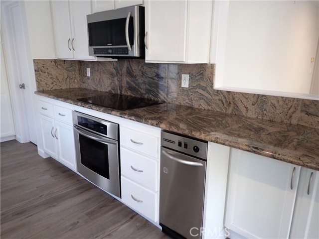 Detail Gallery Image 6 of 22 For 6791 Killarney Ave, Garden Grove,  CA 92845 - 4 Beds | 3 Baths