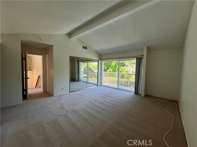 Detail Gallery Image 11 of 23 For 3804 Mainsail Cir, Westlake Village,  CA 91361 - 4 Beds | 2/1 Baths