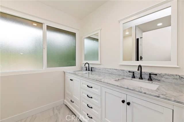 Detail Gallery Image 30 of 70 For 36352 Highland, Yucaipa,  CA 92399 - 4 Beds | 2/1 Baths