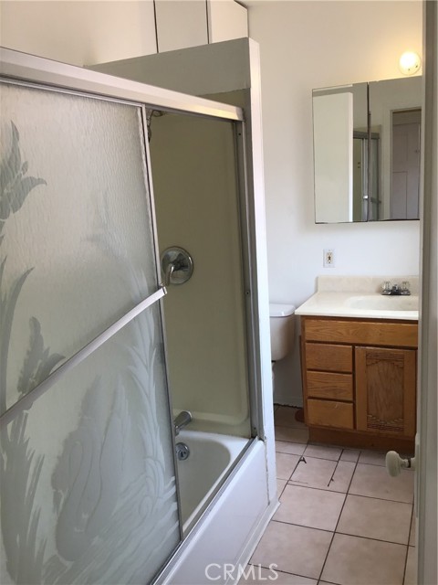 234 Lime Avenue, Long Beach CA: https://media.crmls.org/medias/a24753ec-efcd-45dc-a35f-e3f78e6b019f.jpg