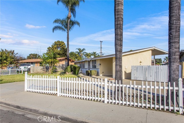 Detail Gallery Image 4 of 29 For 13205 Benson Ave, Chino,  CA 91710 - 4 Beds | 2 Baths