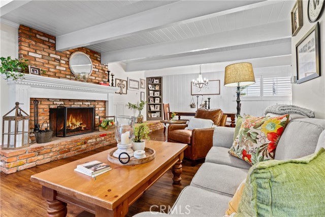 235 Bret Harte Road, Lake Arrowhead CA: https://media.crmls.org/medias/a2497446-74f8-47b5-911c-26e84b51fb69.jpg