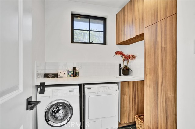 Detail Gallery Image 44 of 75 For 618 6th Ave, Venice,  CA 90291 - 4 Beds | 4 Baths