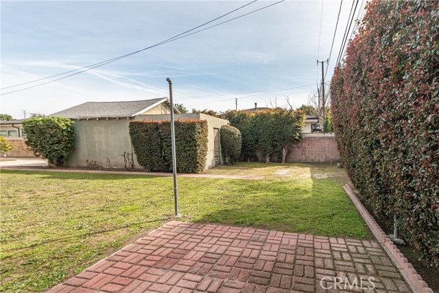 Detail Gallery Image 25 of 35 For 427 S Orchard, Burbank,  CA 91506 - 2 Beds | 1/1 Baths