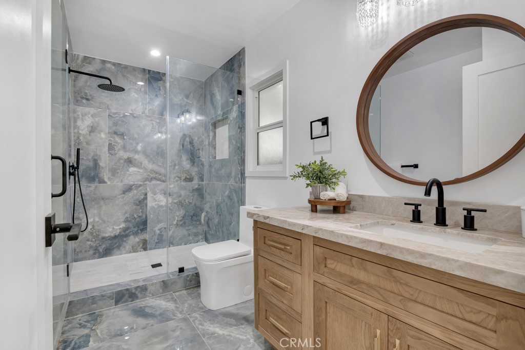 MLS #OC26196346 image #33