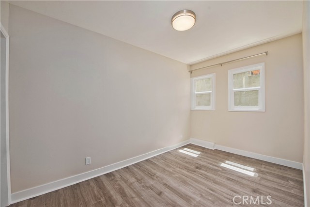 Detail Gallery Image 15 of 28 For 1639 Redcliff #1/2,  Los Angeles,  CA 90026 - 2 Beds | 1 Baths