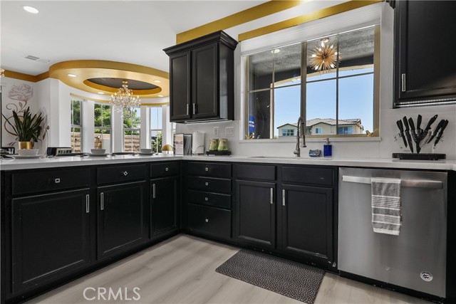 43228 Bacino Court, Indio CA: https://media.crmls.org/medias/a24adf16-5a31-4dbc-9465-aa9312f05d1f.jpg