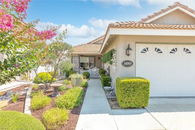 24065 Whistling Swan Rd, Murrieta, CA 92562