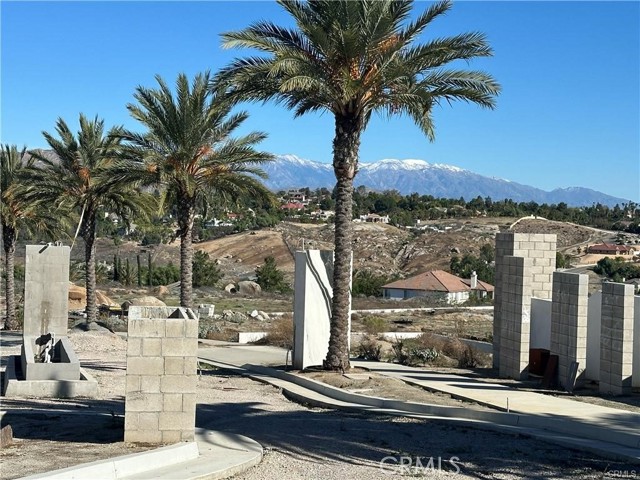 Detail Gallery Image 3 of 5 For 7570 Spencer Ct, Riverside,  CA 92506 - – Beds | – Baths