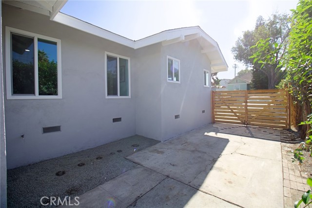 235 E Eldridge, Long Beach CA: https://media.crmls.org/medias/a24c5c79-5bd6-46f0-8fcc-98287a92adf5.jpg